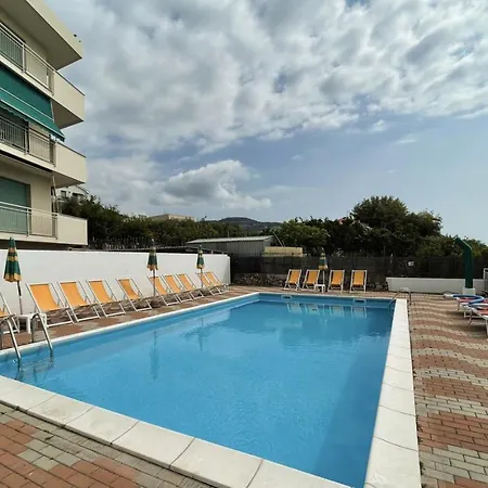 Moresco * Pietra Ligure